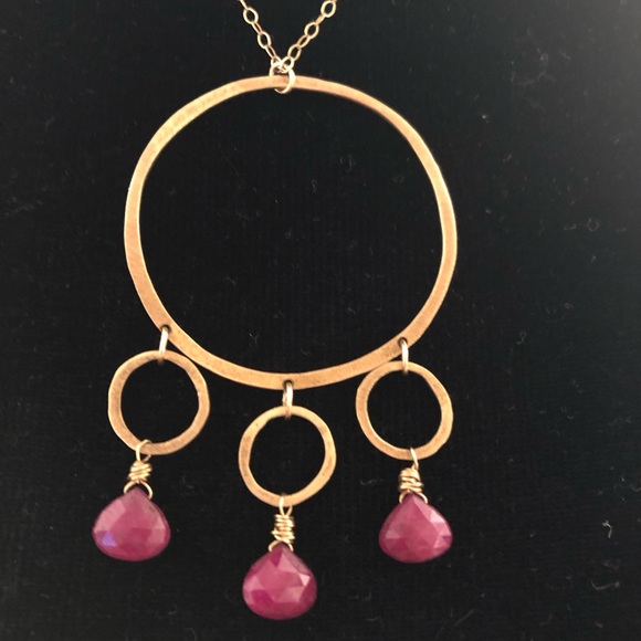 Gold plated necklace. - Picture 2 of 5